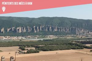 Villas Les Bulles de Montfort - WiFi - Parking gratuit & Cuisine : photos des chambres