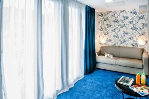 Hotels Grand Hotel Gallia & Londres Spa NUXE : Chambre Triple Deluxe