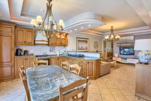 Seafront Luxury Apartment