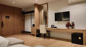 Butterfly Hotel Betong