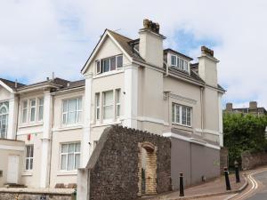 Kinbrae Apartment - 3hvězdičkové hotely ve městě Torquay