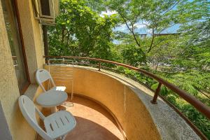 Antonia Seaside Comfort