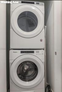 UrbanRetreat Modern3BRHomewithRooftopViewsWD