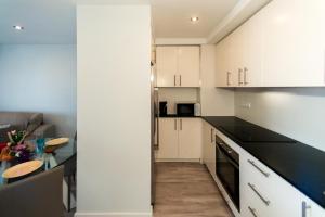 WELCS APARTAMENTO 264 EMP con vistas al canal