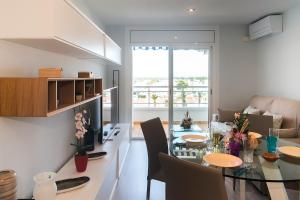 WELCS APARTAMENTO 264 EMP con vistas al canal