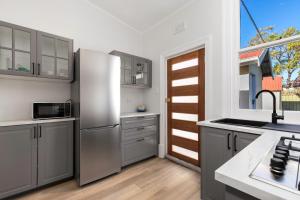 Bath Street Cottages