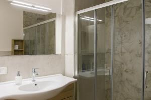 Jasmine Station - CINQUE TERRE