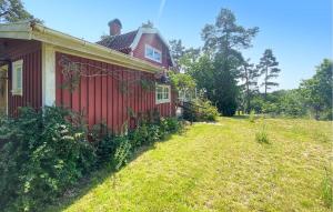 2 Bedroom Stunning Home In Kalmar