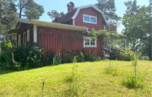 2 Bedroom Stunning Home In Kalmar