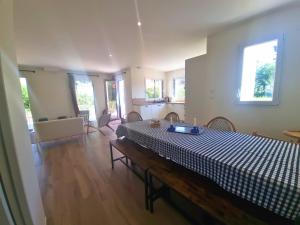 Maisons de vacances Maison proche de la mer : photos des chambres