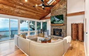 Mountain Top Escape - Stunning mountain views - 4hvězdičkové hotely ve městě Jasper