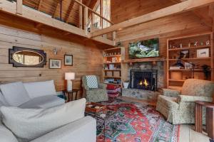 Resting Retreat - Play Arcades Soak in the Hot Tub More