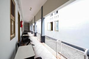 Super OYO 2436 Hotel Kencana