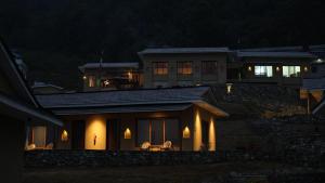 Mountain Lodges of Nepal - Dhampus