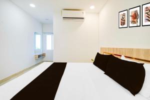 Collection O LB Nagar Metro Station