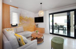 Beautiful Home In Srima