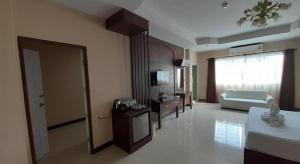 Le Parc Wangnang Hotel