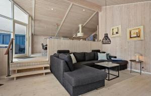 3 Bedroom Awesome Home In Ebeltoft