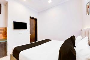 Collection O Tata Telco Near IGI Airport