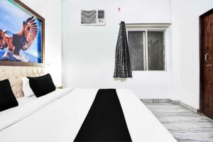 Collection O Shayam Nagar Metro Station Jaipur