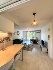 Appartement centre-ville Avignon - 3-star hotels in Avignon