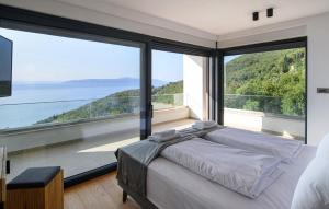 Stunning Home In Medveja 