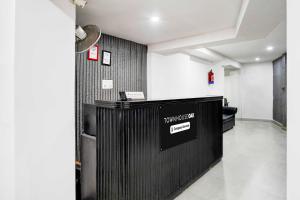 Townhouse Oak Nagpur Railway Junction Empress Mall