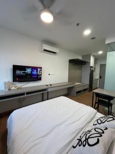 City View Retreat