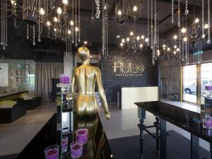 The Hulo Hotel & Gallery