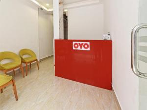 Capital O 90574 Hotel Glo