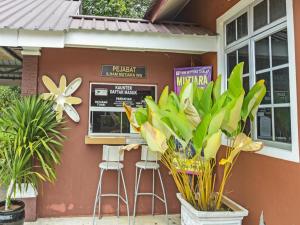 OYO 90642 Twin Mutiara Chalet & Homestay