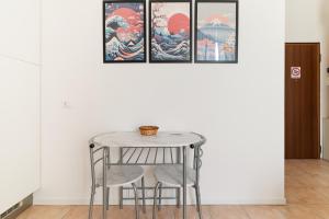 GuestHost - STEPMILAN - Tortona District