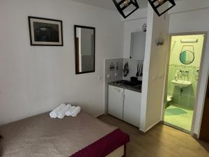 Neroli Studio Apartments