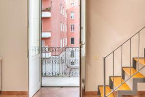 Vomero Duplex Apartment by Wonderful Italy