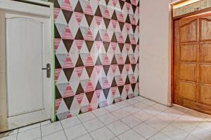 OYO 92759 Penginapan Piji Kembar