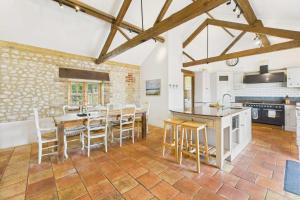 Host & Stay - The Old Foundry