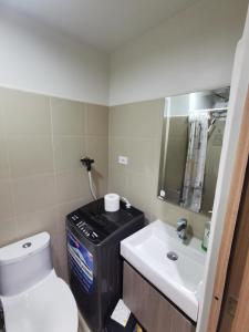 Mall of Asia condotel shore 3 residence Aldo Staycation