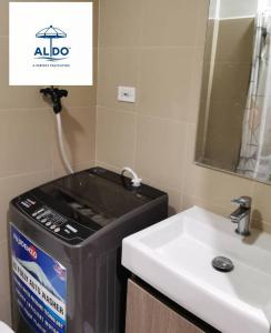 Mall of Asia condotel shore 3 residence Aldo Staycation