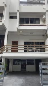 xx Stay On Sukhumvit Soi 11 สเตย์ออน สุขุมวิท 11