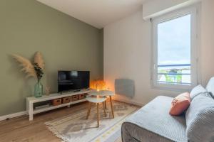 Appartements Studio calme avec parking, proche metro : photos des chambres
