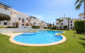 Bajo con terraza y piscina PLAYA CARGADOR Albert Villas