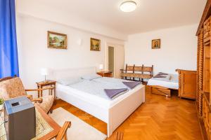 Margaret apartment on buda site near Margaret island with AirCon