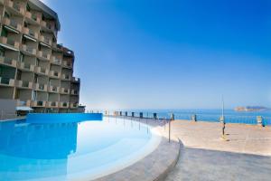 Teulada studio with pool and beach access