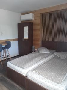 Standard Twin Room with Mountain View room in Casa Moroeni