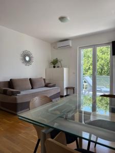 Sea view apartment in Kotor Bay