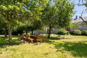 Maisons de vacances La Ferme du Manoir de Kercassier a Guerande, grand gite 15 personnes, tarif tout inclus, site exceptionnel dans grand domaine : photos des chambres