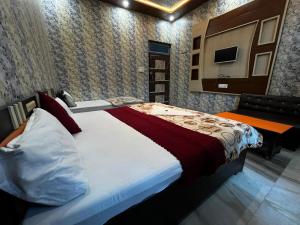 Maruti Nandan Dham Ayodhya