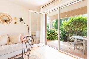 Exceptional 1-Bedroom Apartment 300m from Garoupe Beach Cap d’Antibes