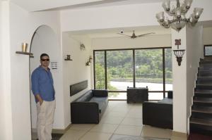 Shivlinga Tourist Complex