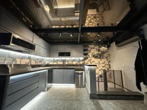 Luxury Penthouse with Private Heated Pool and Terrace in Ipanema with views of the "Cristo" sculpture